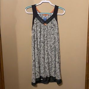 Simply Vera Wang intamites , gently used.